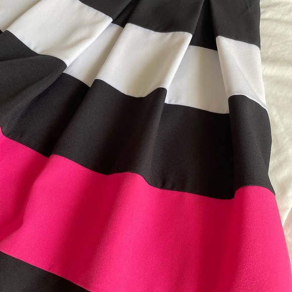 Formal Dress - Picture 2 of 5